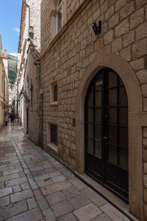 Street Buzz Old Town Apartment By Duhomes Ντουμπρόβνικ Εξωτερικό φωτογραφία