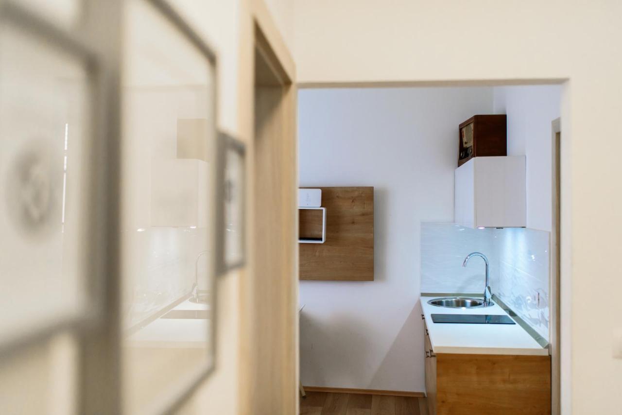 Street Buzz Old Town Apartment By Duhomes Ντουμπρόβνικ Εξωτερικό φωτογραφία